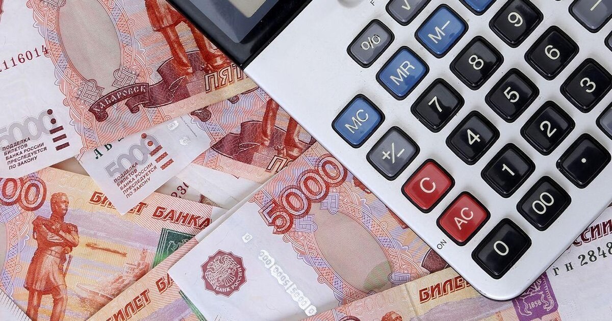 Депутаты ГД приняли в первом чтении ряд бюджетообразующих законопроектов, в их числе — об увеличении со следующего года минимального размера оплаты труда