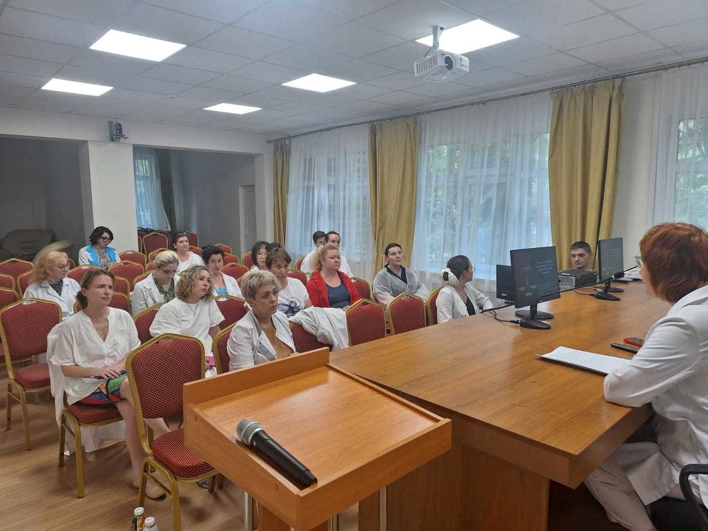 С 15 по 19 июля Высоцкая Наталья Анатольевна прошла стажировку на базе "ЦКПБ" Центральной клинической психиатрической больницы им. Ф.А. Усольцева